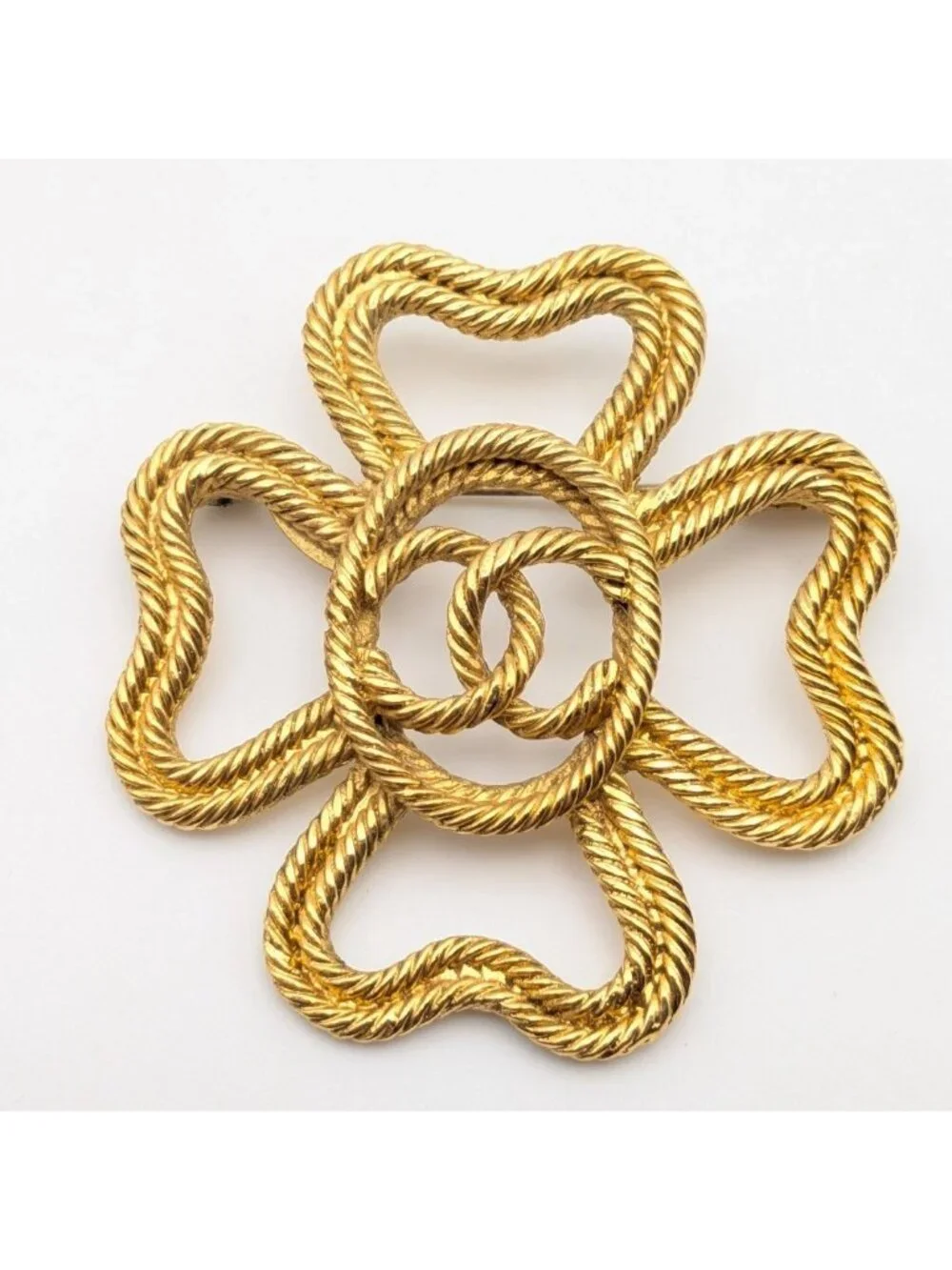 Chanel Brooch CC Logo Twisted Rope Sheer Clover Gold 28 Vintage